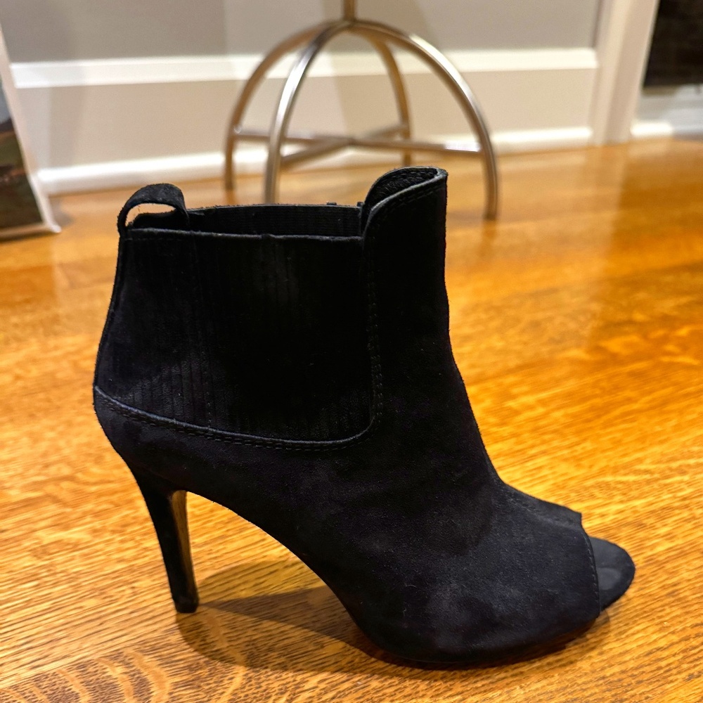 Pedro Garcia Black suede Peep Toe Bootie with a heel- Size 37.5